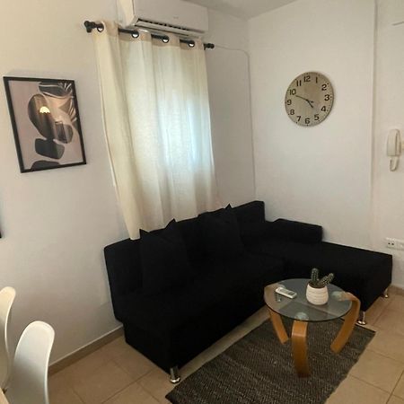 Апартаменты Semi-Basement 250M From Sea, Nea Chili Александроуполис Экстерьер фото